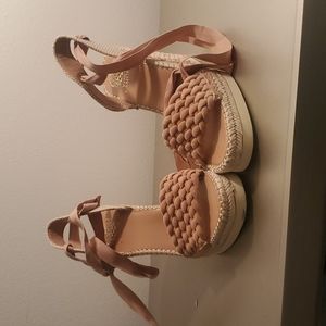 Vince Camuto women's sandals